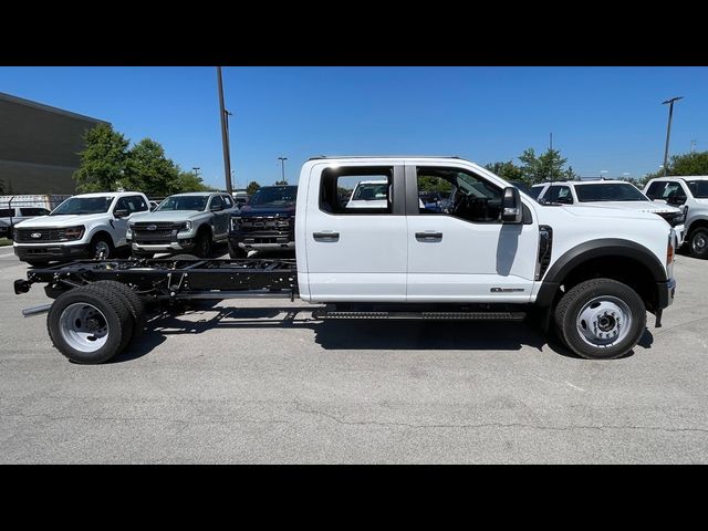 2024 Ford F-550 