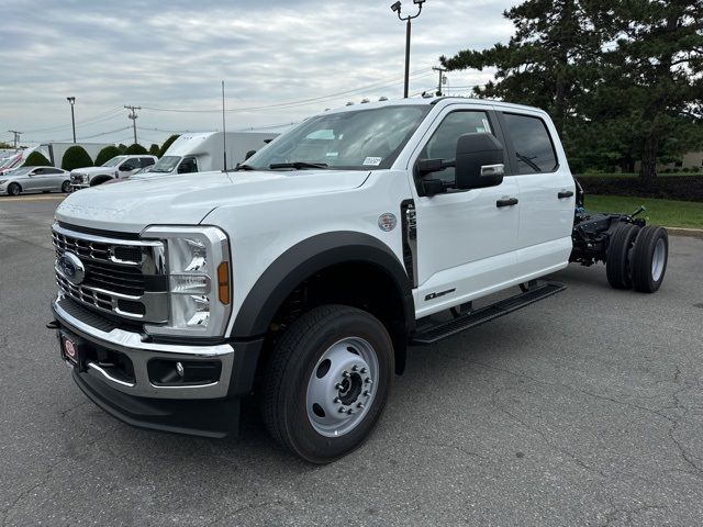 2024 Ford F-550 