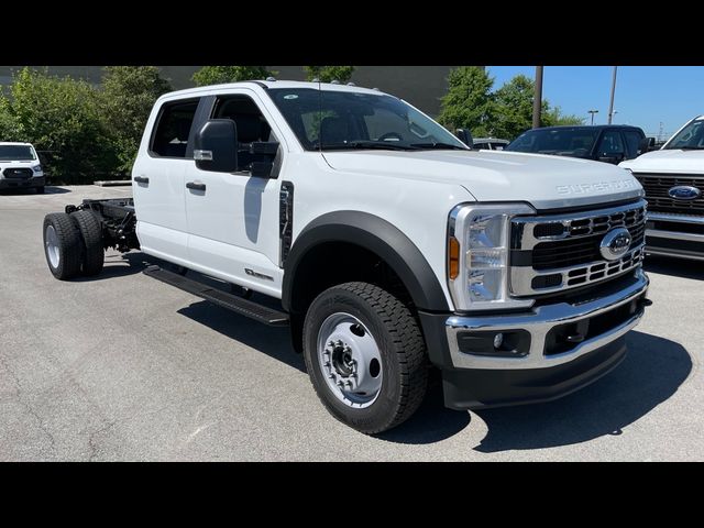 2024 Ford F-550 