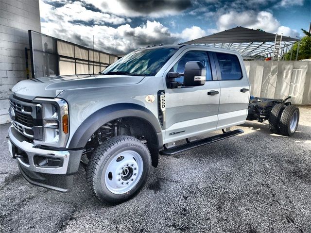 2024 Ford F-550 XL