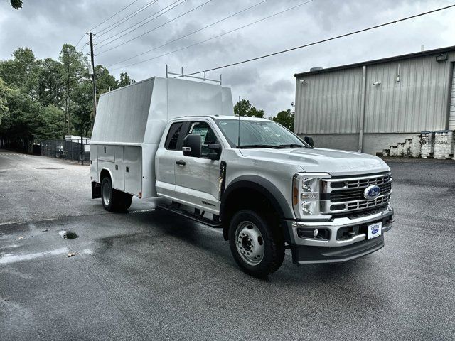 2024 Ford F-550 