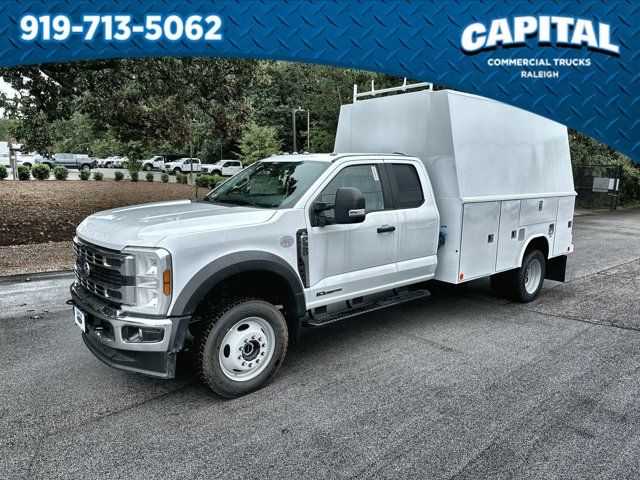 2024 Ford F-550 