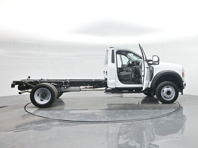 2024 Ford F-550 XL