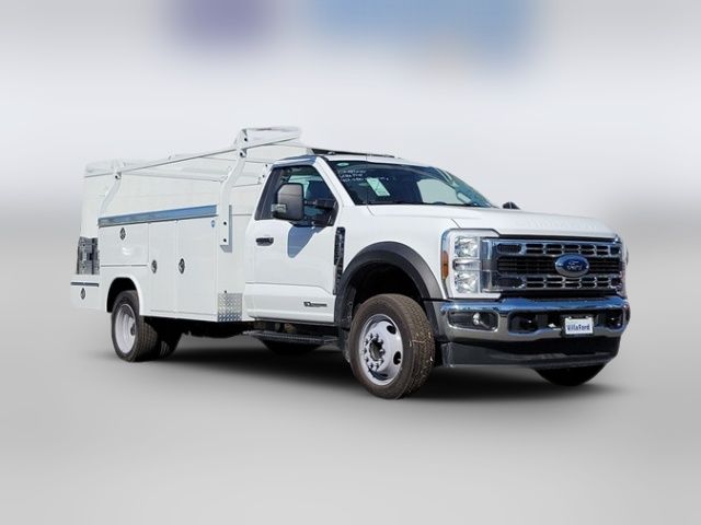 2024 Ford F-550 