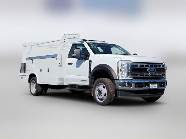 2024 Ford F-550 