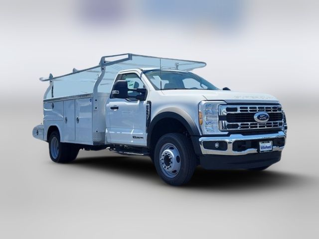 2024 Ford F-550 