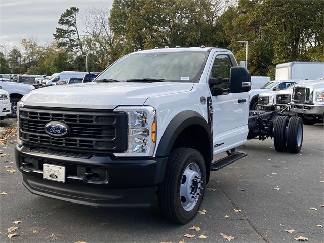 2024 Ford F-550 XL