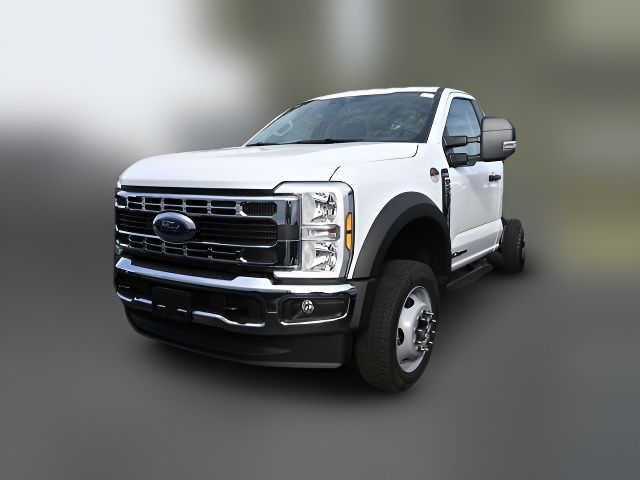 2024 Ford F-550 