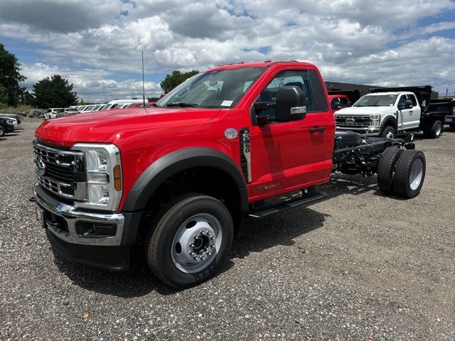 2024 Ford F-550 