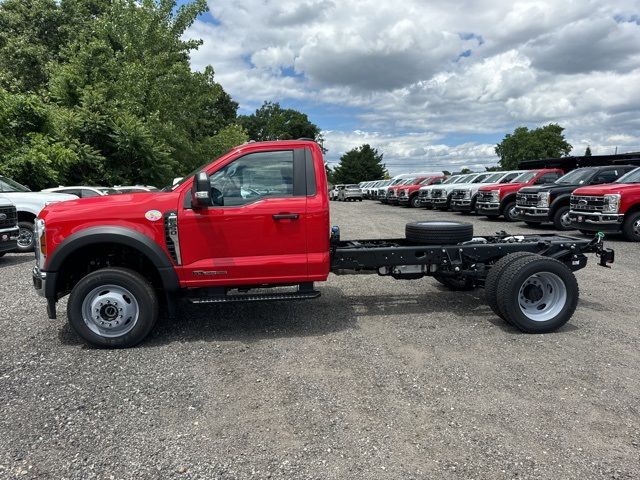 2024 Ford F-550 