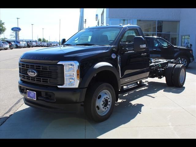 2024 Ford F-550 XL