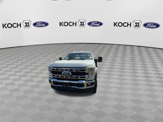 2024 Ford F-550 XL