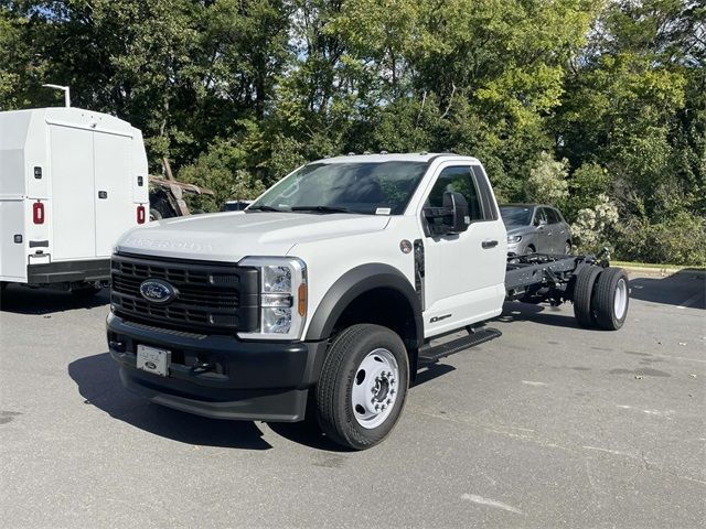 2024 Ford F-550 XL