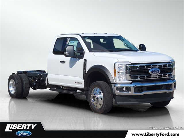 2024 Ford F-550 XLT