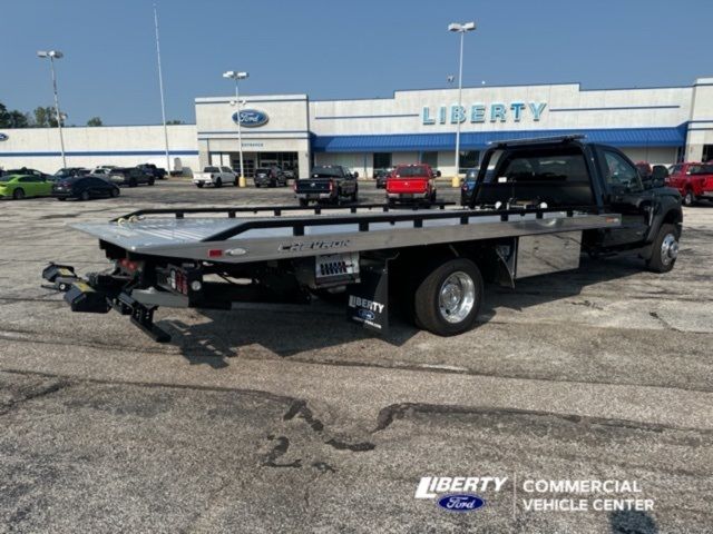 2024 Ford F-550 XLT