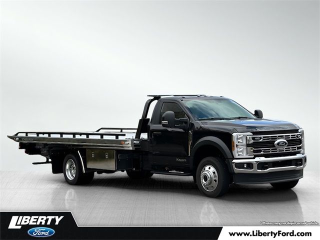 2024 Ford F-550 XLT