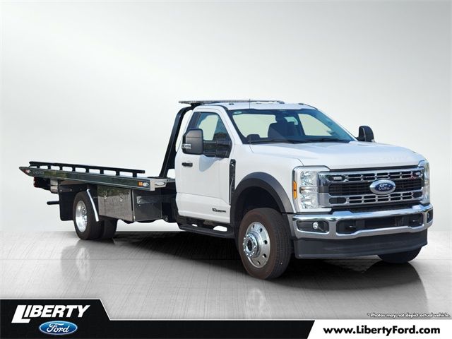 2024 Ford F-550 XLT