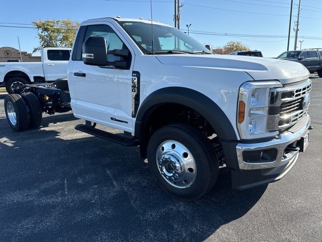 2024 Ford F-550 