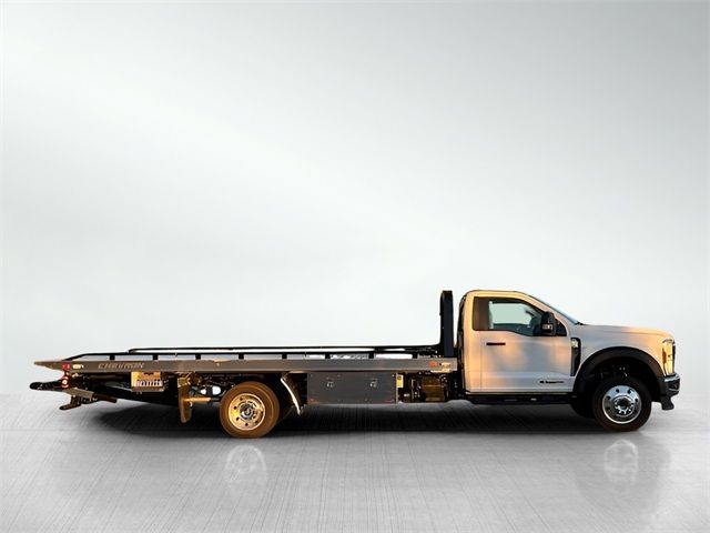 2024 Ford F-550 XLT