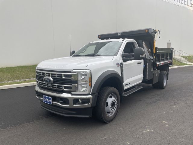 2024 Ford F-550 