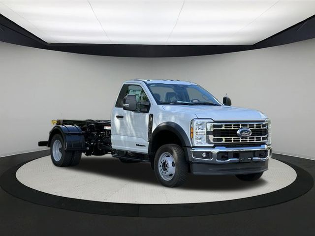 2024 Ford F-550 