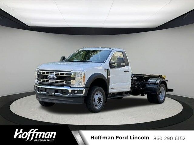 2024 Ford F-550 