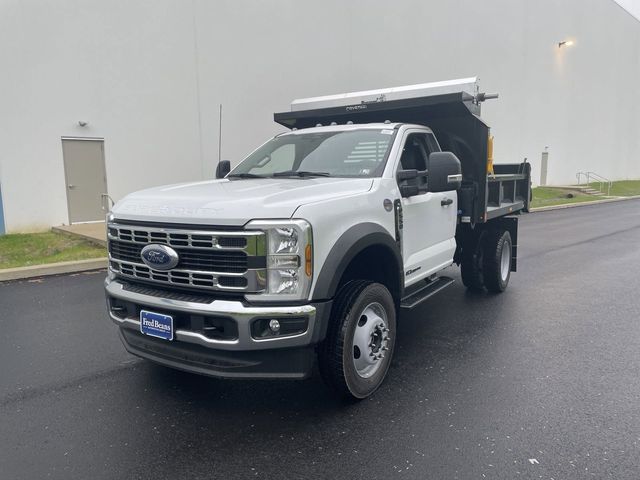 2024 Ford F-550 