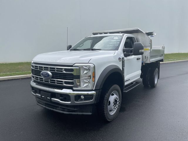 2024 Ford F-550 