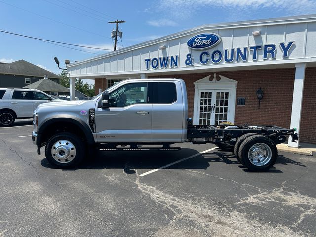 2024 Ford F-550 Lariat