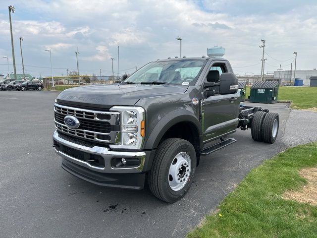 2024 Ford F-600 