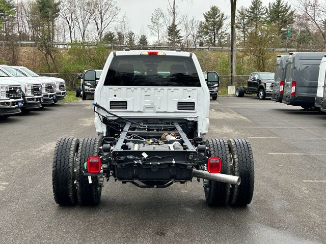 2024 Ford F-600 XLT