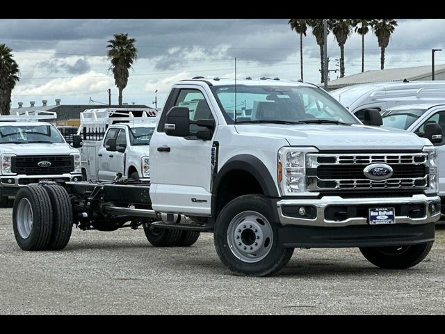 2024 Ford F-600 