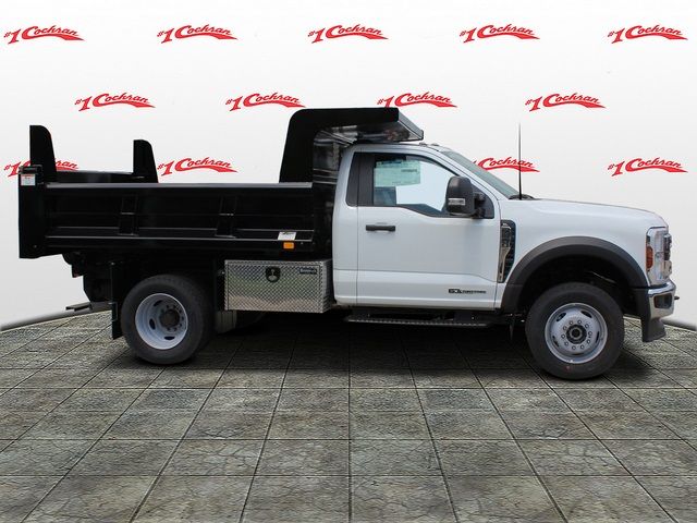 2024 Ford F-600 