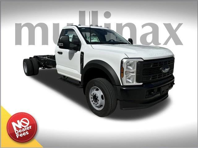 2024 Ford F-600 