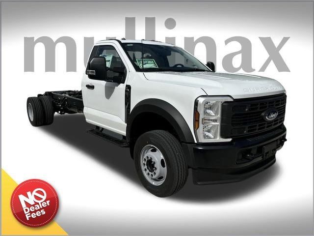 2024 Ford F-600 