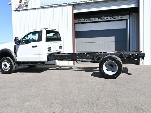 2024 Ford F-600 