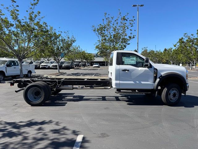 2024 Ford F-600 