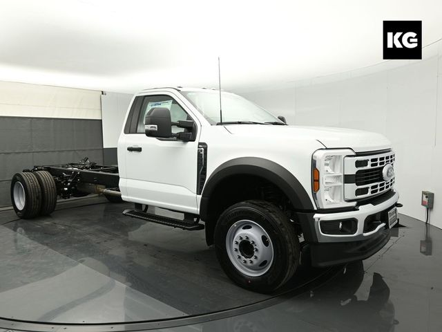 2024 Ford F-600 