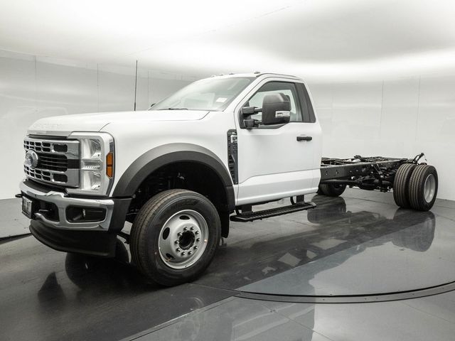 2024 Ford F-600 