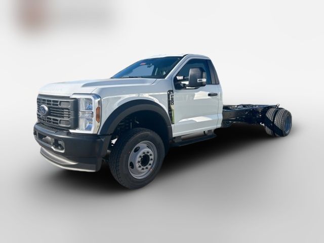 2024 Ford F-600 