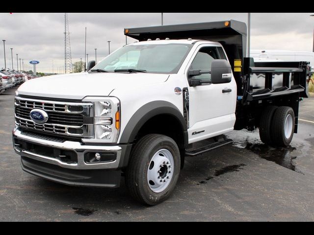 2024 Ford F-600 