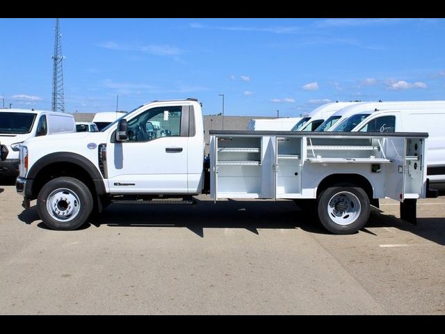 2024 Ford F-600 