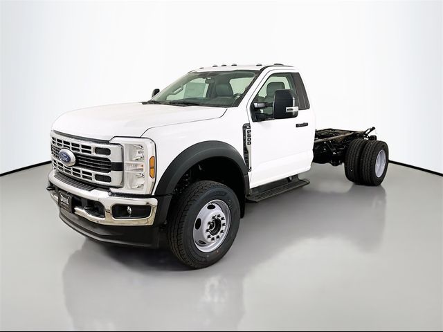 2024 Ford F-600 