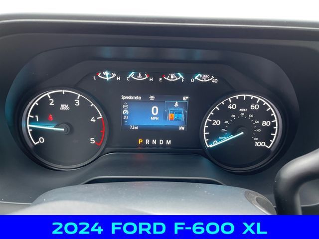 2024 Ford F-600 XL