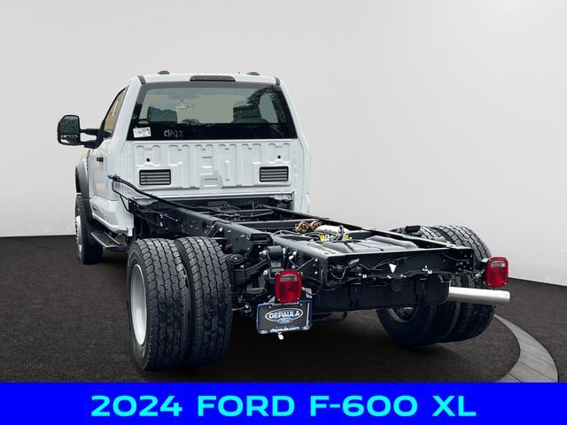 2024 Ford F-600 XL