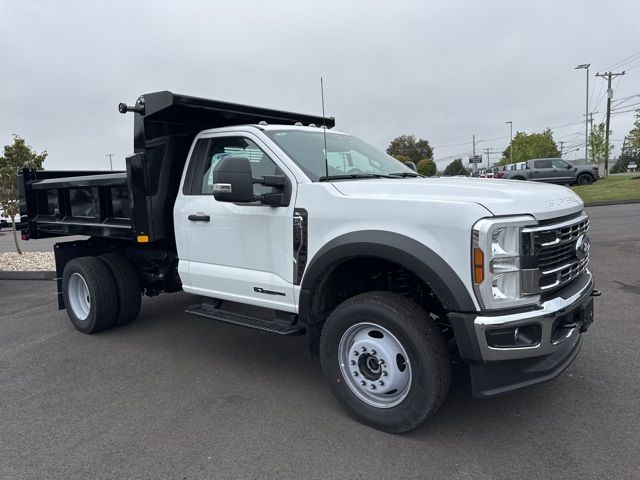 2024 Ford F-600 