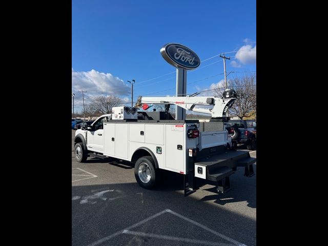 2024 Ford F-600 