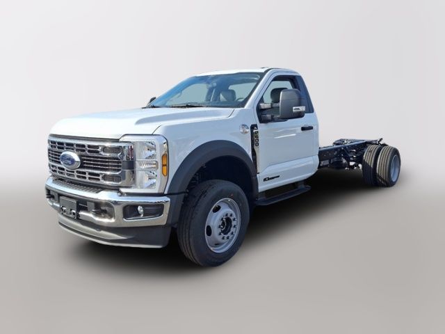 2024 Ford F-600 