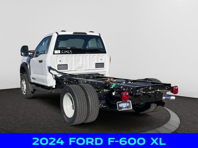 2024 Ford F-600 XL