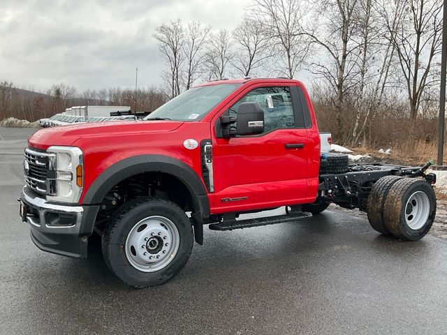 2024 Ford Super Duty F-600 DRW 
